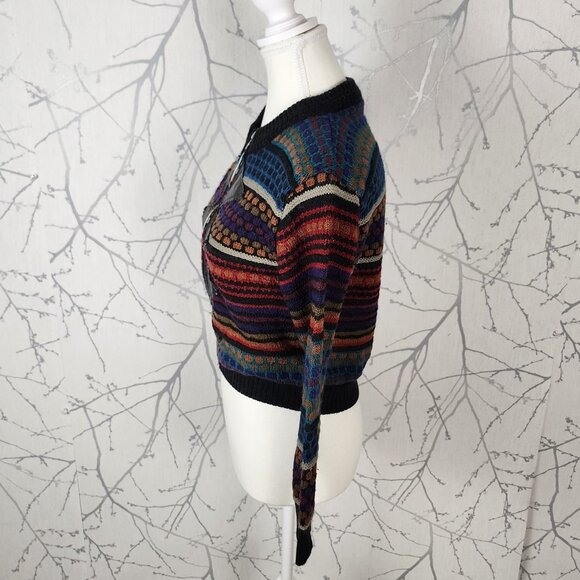 Urban Renewal Aztec Stripe Recycled Wool Full Zip Cropped Sweater - Picture 3 of 7